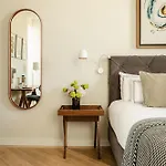 Lasala Plaza - Adults Only 4*