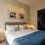 Lasala Plaza - Adults Only Готель 4*