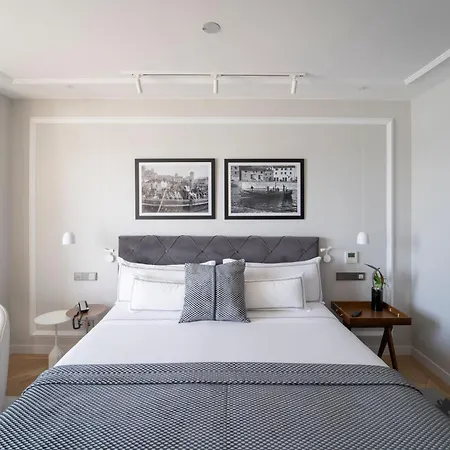 Hotel Lasala Plaza - Adults Only