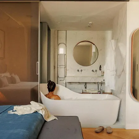 Lasala Plaza - Adults Only 4*