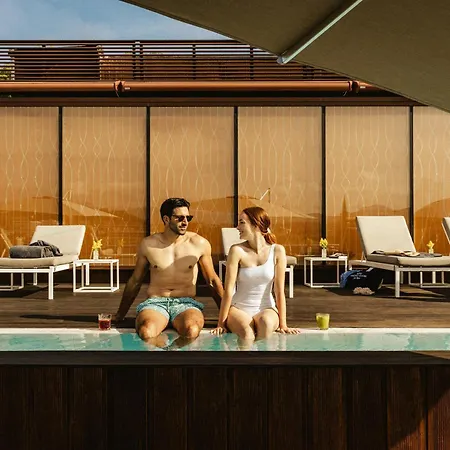 Lasala Plaza - Adults Only Hotell 4*