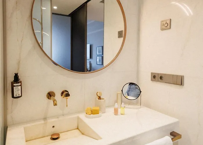 Lasala Plaza - Adults Only Hotel San Sebastian