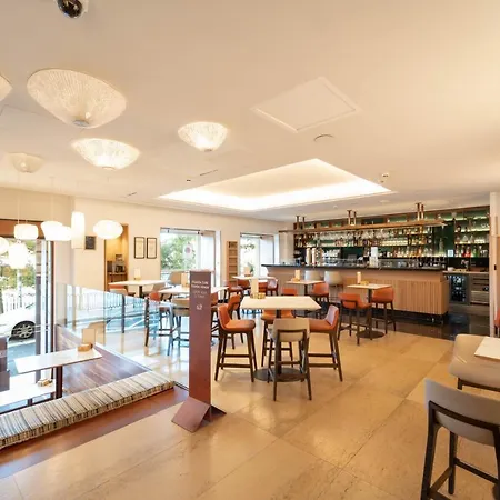 Lasala Plaza - Adults Only