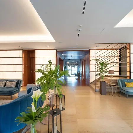 Lasala Plaza - Adults Only 4* سان سيباستيان