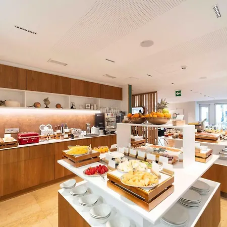 فندق Lasala Plaza - Adults Only 4*