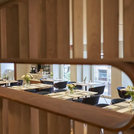 Lasala Plaza - Adults Only 4* 圣塞瓦斯蒂安