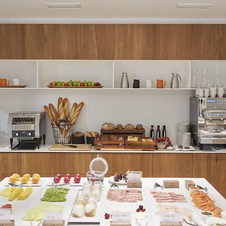 Lasala Plaza - Adults Only 4*