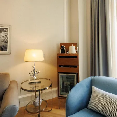 Lasala Plaza - Adults Only Hotell 4*