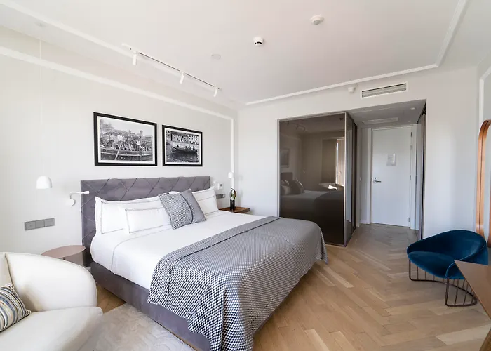 Otel Lasala Plaza - Adults Only