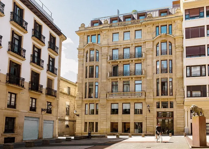 Otel Lasala Plaza - Adults Only