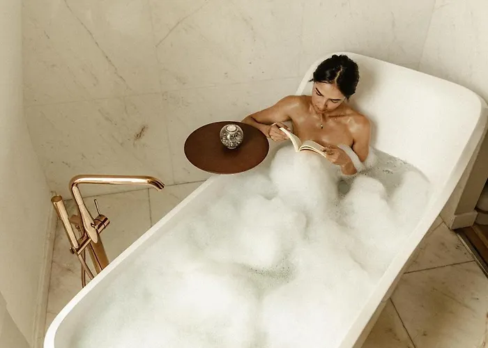 Otel Lasala Plaza - Adults Only