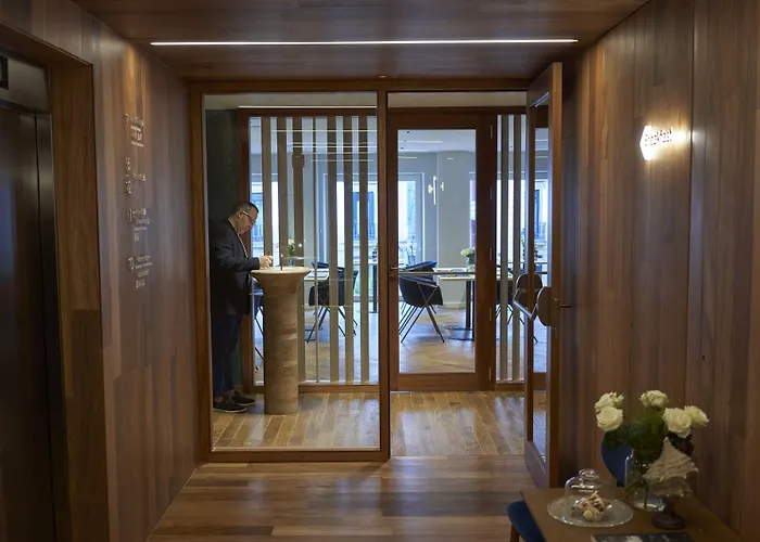 Lasala Plaza - Adults Only Готель 4*