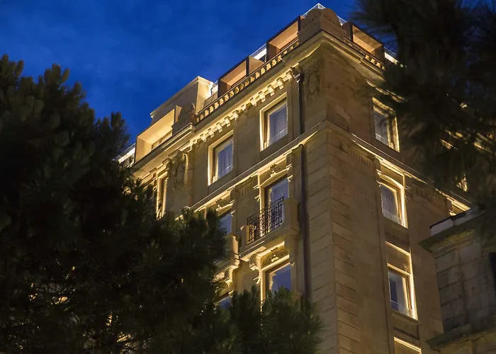 Lasala Plaza - Adults Only Готель 4*